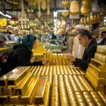 نکات طلایی که قبل از خرید طلای آب شده باید بدانید راهنمای جامع برای سرمایه‌گذاری در بازار ایران